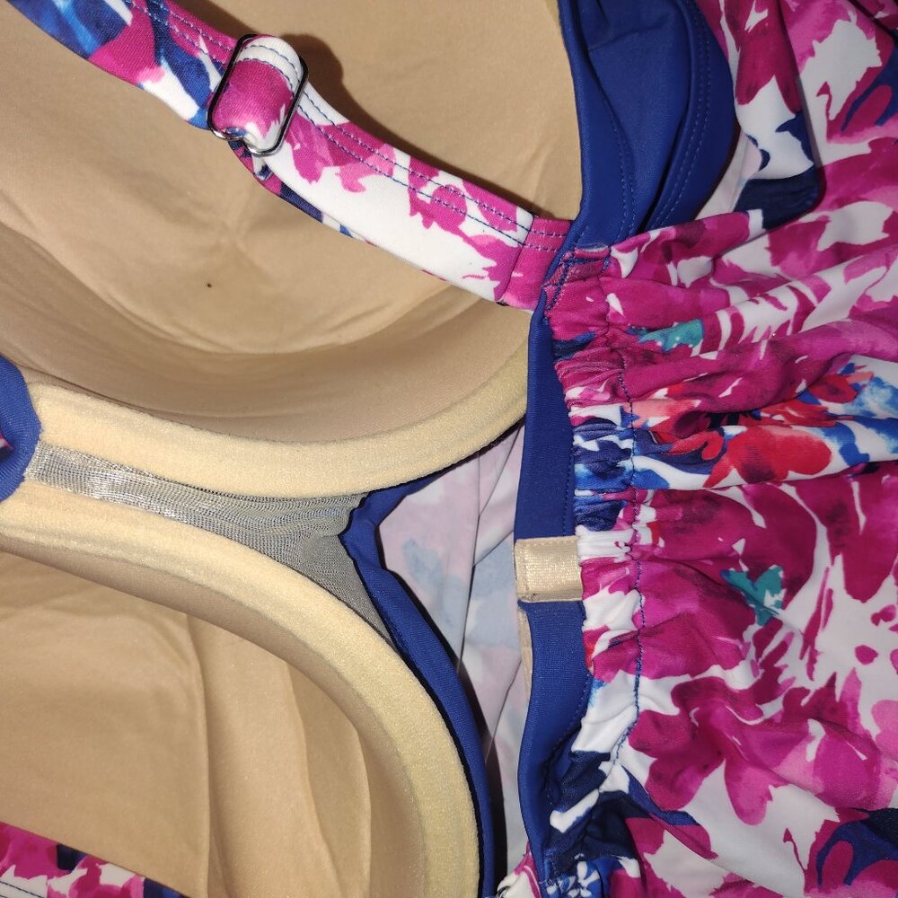 NWOT PLUS SIZE SWIM TOP/TANKINI - Picture 5 of 7